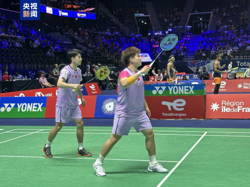 赛上表现突 赛上表现突