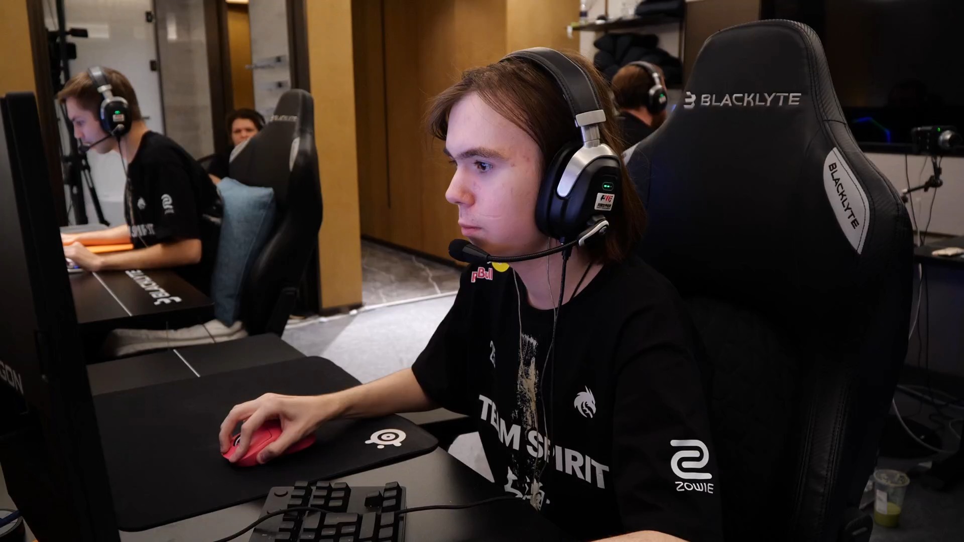 教练团队迭 教练团队迭